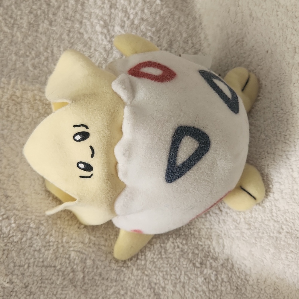 Vintage 2000 Togepei Creatures Game Freak Plush Stuffed Animal Toy 6" EUC